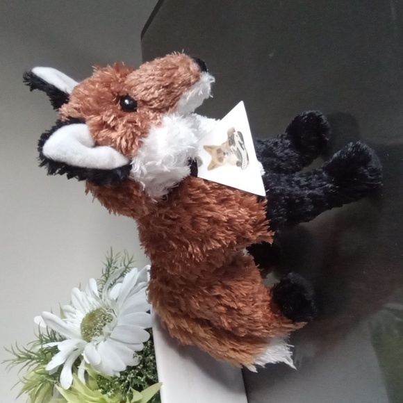 Douglas Other - New🌈 Douglas FOX Wild Animal Plush Beanie